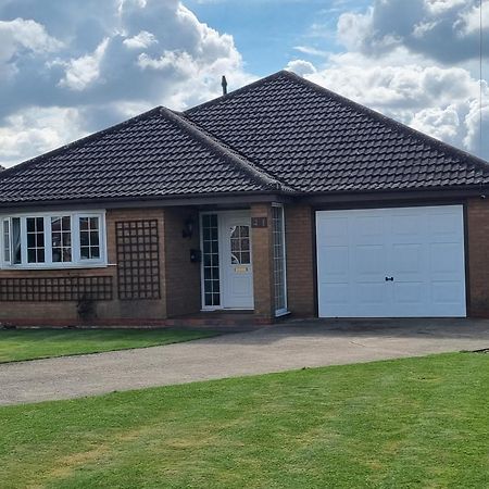 Spacious & Upmarket 2 Bedroom Detached Bungalow In Boston Exterior foto
